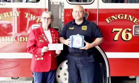Salem Elks grant presentation